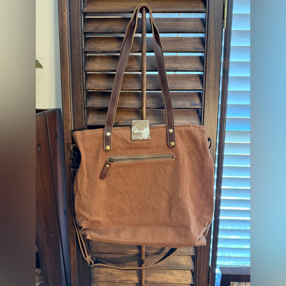 Myra Bag- Tea Rose Tote Bag - Picture 4 of 16
